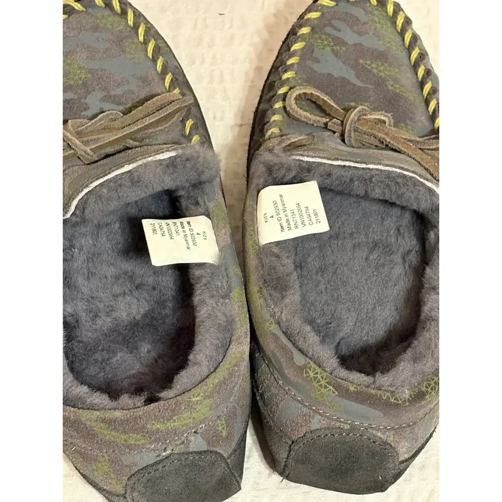 L.L. Bean Genuine Sheepskin Lined Camo Moccasin/Slippers Kids Size4 Big Boy EUC